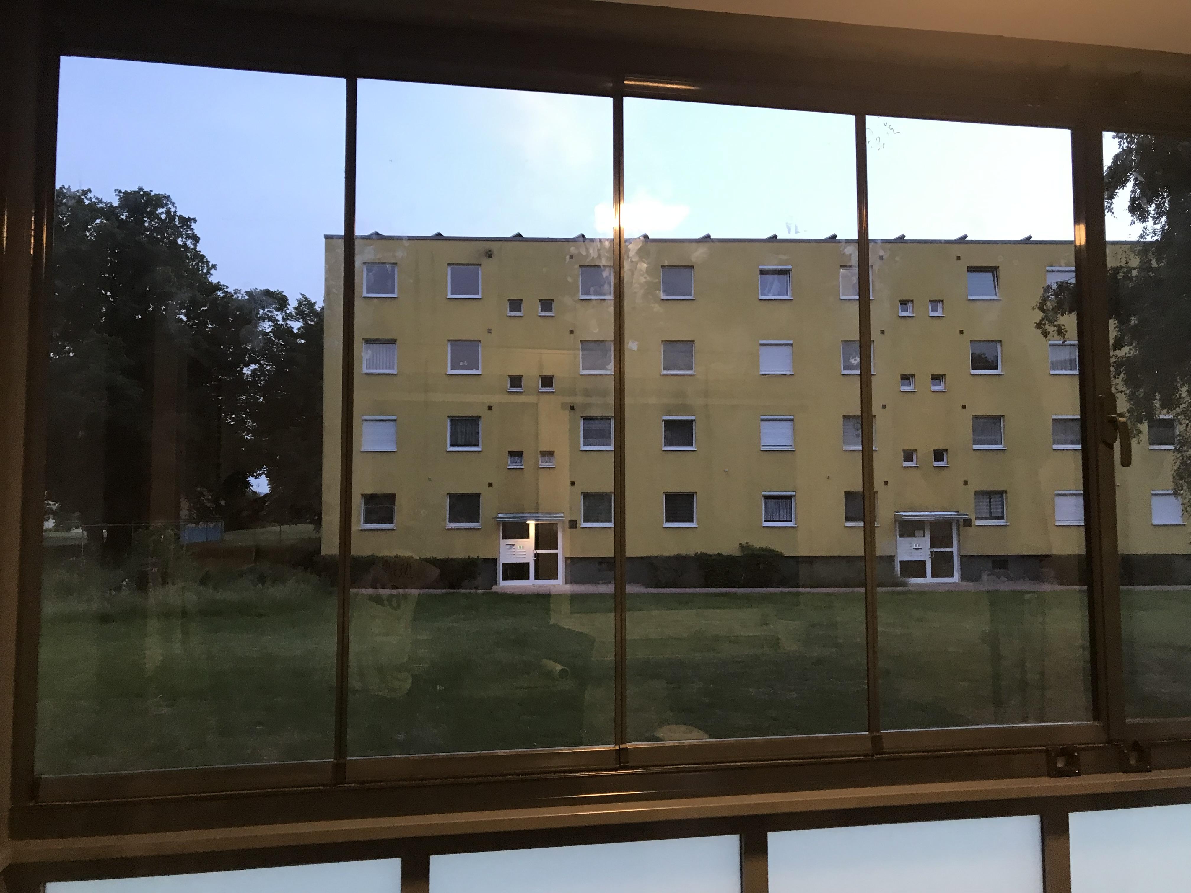 img1 Image