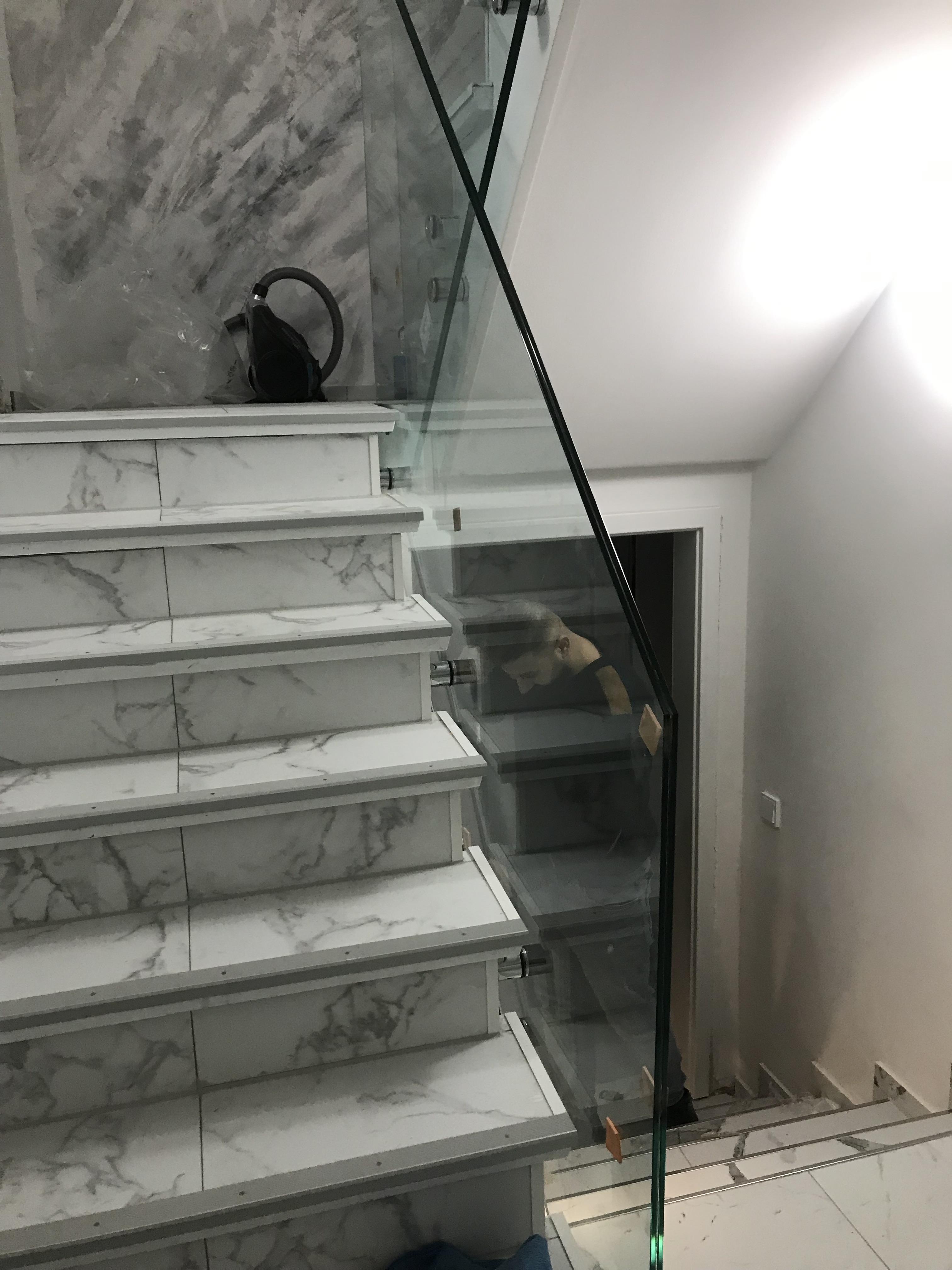 Glasgeländer Image